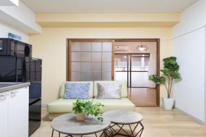 LN06 三宮中心8名まで宿泊可能! 交通至便! Sannomiya Base1 Apartments, Kobe