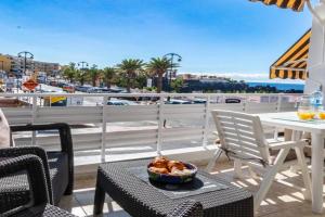 Playa Arena Beach Apt by Dream Homes Tenerife Apartments, Puerto de Santiago