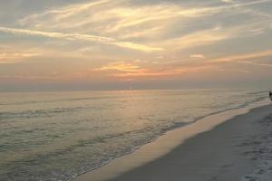 Sunset Haven at's Pelican Beach Resort, Destin