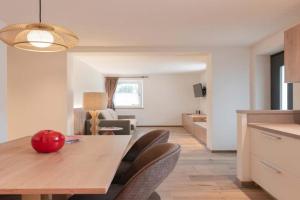 Francesca's home Apartments, Pozza di Fassa