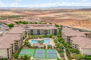 Resort Pool and Hot Tub Modern Condo in St George!, St. George