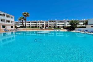 Sa Caleta Apartamento con piscina junto a la playa, Ciutadella