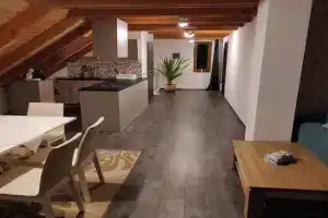 Ti-Tó Apartman, Tihany