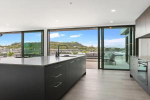 Enfield Sky - Brand New Luxury Penthouse, Auckland