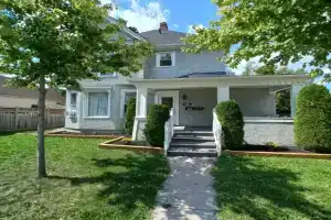 Niagara Falls Dream Family Retreat Apartments, Niagara Falls