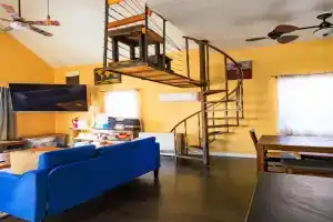 Smart House [HotTub/Pets/420], Denver