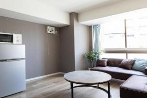 LN07 三宮中心14名まで宿泊可能! 交通至便! Sannomiya Base 2 Apartments, Kobe