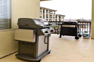 S302-Snow Canyon Suite-Third Floor 4-bedroom Pool View, St. George