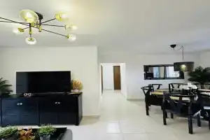 Beautiful Condo in with pool near Caleta Beach Apartments, La Romana