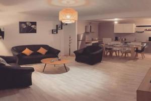 Nancy appartement en triplex plein centre Apartments, Nancy