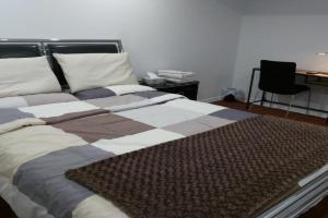 Guest House Room No 02, Mississauga