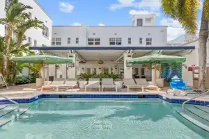 Aloha Fridays Hotel, Miami Beach
