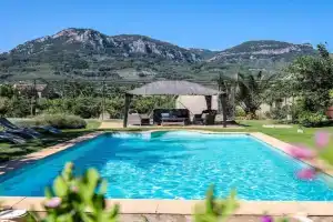 Villa Massana, excelentes vacaciones con piscina, Soller
