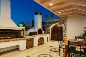 Myrovolos luxury Eneida's house, Ialyssos