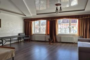 Guest house, Uman'
