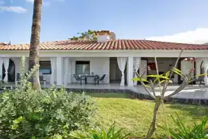 Sun Club Maspalomas Guest house, Playa del Ingles