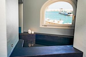 MoLo Suites, Monopoli
