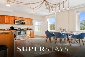 KING Sleep8 4Bed 2BR 2 BA Swepson Hideaway Apartments, Louisville