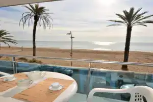 Villa Service - Papiol 1º 1ª, Calafell