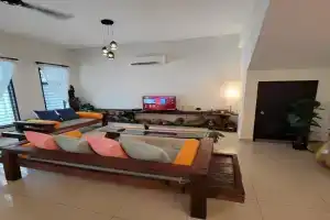 Malacca City Center Town House by 360HOME, Malacca