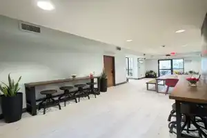 Valued Stay Aloha Hotel, Madison