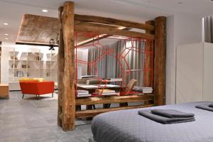 Alto Studio & free private parking, Brasov