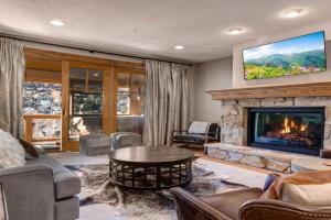 TOWN POINTE C304 condo Apartments, Park City