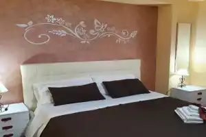 Casa La Ferula apt1 vicino al mare e Taormina, SANT'ALESSIO SICULO