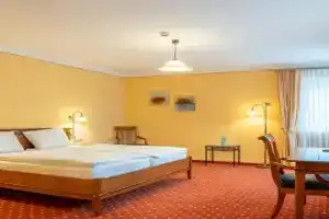 Hotel Kaisergarten, Neuenrade