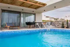 Kaktus Suites Private Pool, Paliouri