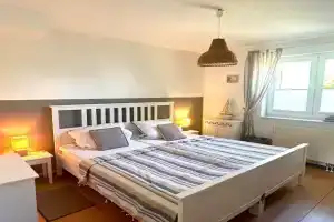 Gemütliche 2 Zi-FeWo mit Terrasse, Strandnähe, WIFI Apartments, Breege