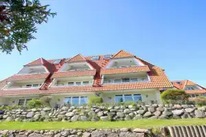 hafennahe Ferienwohnung mit Balkon und Meerblick - Hafenhäuser FeWo 11 Apartments, Breege