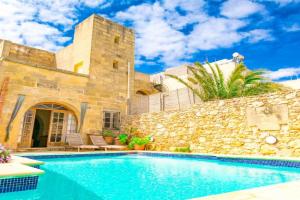 Stunning 3 bedroom Farmhouse with pool, Xaghra