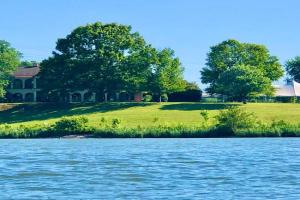 Tennessee Room at Tennessee RiverPlace, Chattanooga