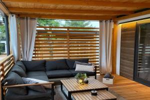 Mobile Home - Sea La Vie Guest house, Biograd