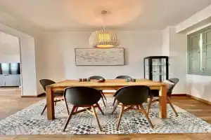 Downtown apartment by United renters, Alicante