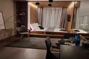 Apartments Wroc'LOVE by me &302 Legnicka Self Check-In 24h & Lift & Air conditioning, Wroclaw