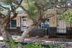Big Family, Close to All, duplex A and B Downtown UTEP Hospitals Apartments, El Paso