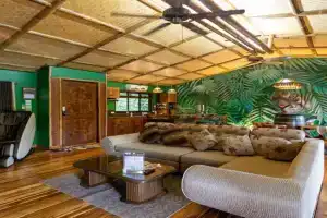 The Parrot Inn Kanchanaburi, Nong Bua