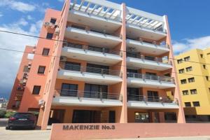 STEFARIS PROPERTIES "mekenzi 3" Apartments, Larnaka