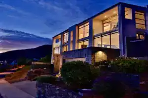 Spectacular Panoramic 5Bedroom Lakeview, Queenstown