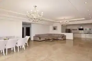 Teryan street, 3 bedrooms Luxury apartment TT777, Yerevan