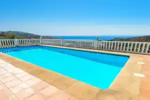 Villa Sanchez Sol by Villa Plus, Torrox