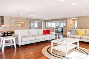 The VIBE House with POOL, Virginia Beach