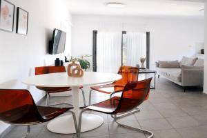 Haim Arlosoroff Residence with shelter Apartments, Bnei Brak