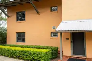 Villa Stemless, Pokolbin