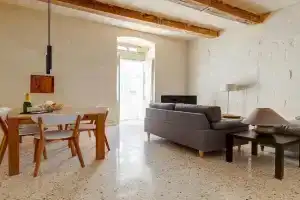Comfy 2 BR Flat in the Heart of Apartments, Sliema