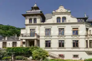 FEWO Hühnerberg Weingut C.A. Haussmann Apartments, Traben-Trarbach