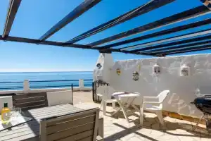 Calahonda Beach I Apartment with Sea View, Mijas Costa