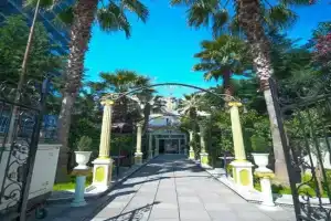 Olimpic Hotel, Tirana